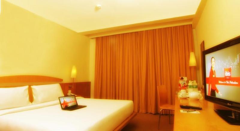 Grand Suka Hotel Pekanbaru Exterior photo